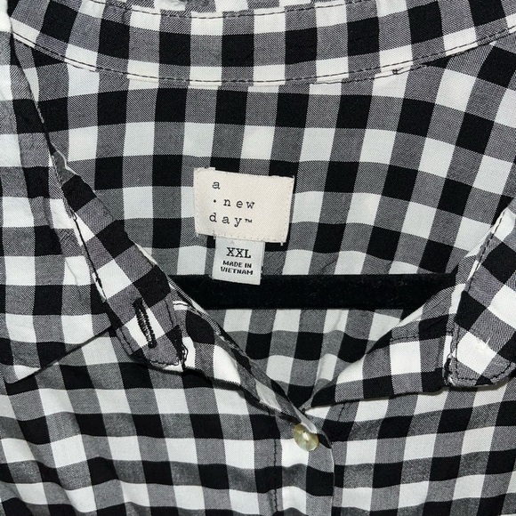 A New Day Black and White Checkered Blouse XXL - Picture 2 of 3